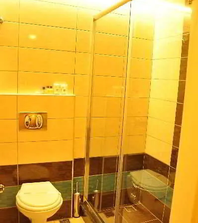 Cleopatra Tac Hotell 3*